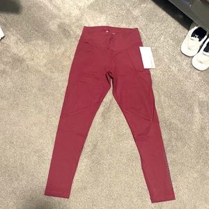 Orangetheory leggings size small NWT